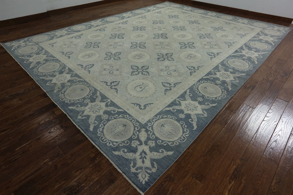 White Wash 12x16 Persian Hand Knotted Area Rug, P4628