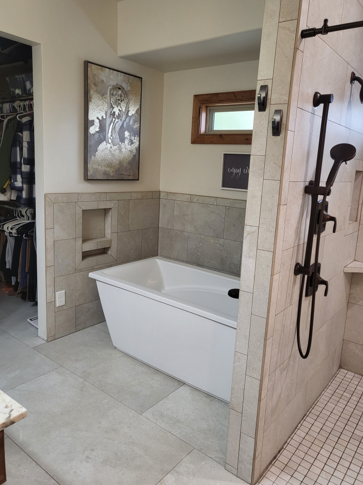 Bathroom - Dave