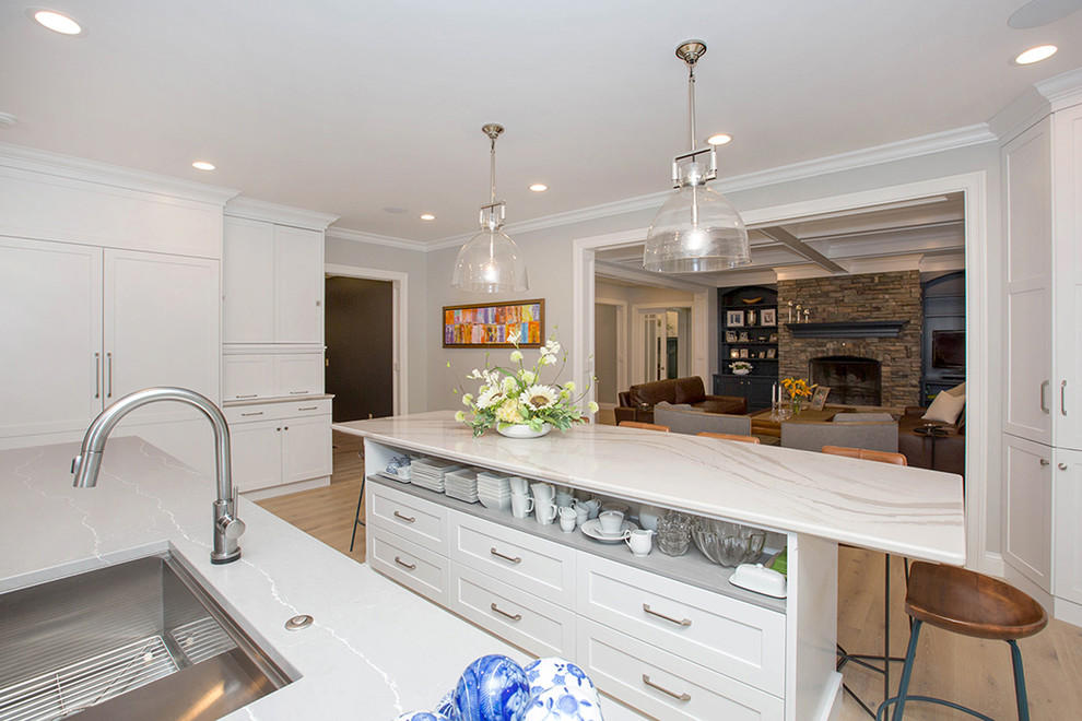 Inspiration for a transitional kitchen remodel in Cincinnati