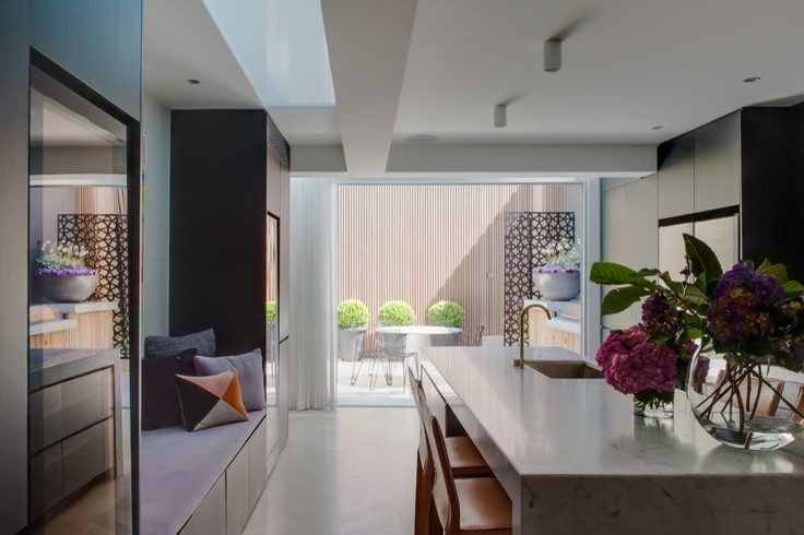 Contemporary kitchen in Sydney.