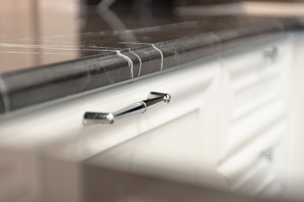 ЖК ЗАЗЕРКАЛЬЕ 408