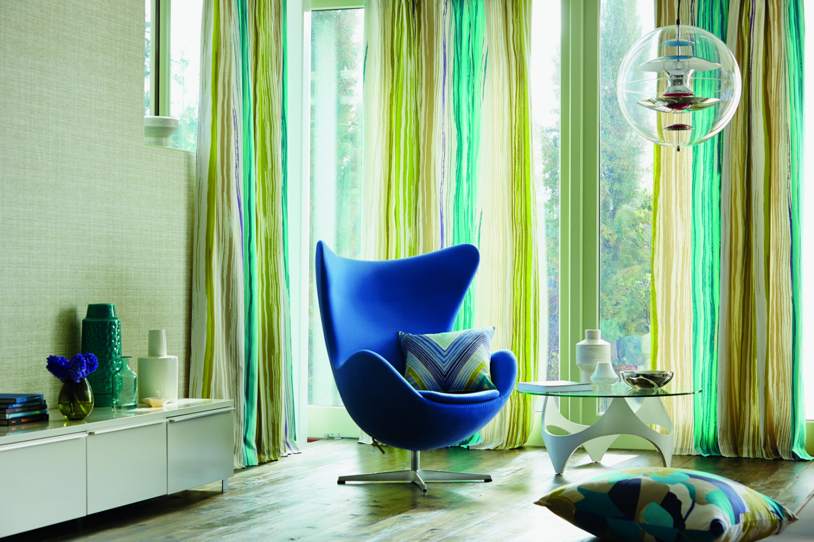 Детские коллекции тканей и обоев