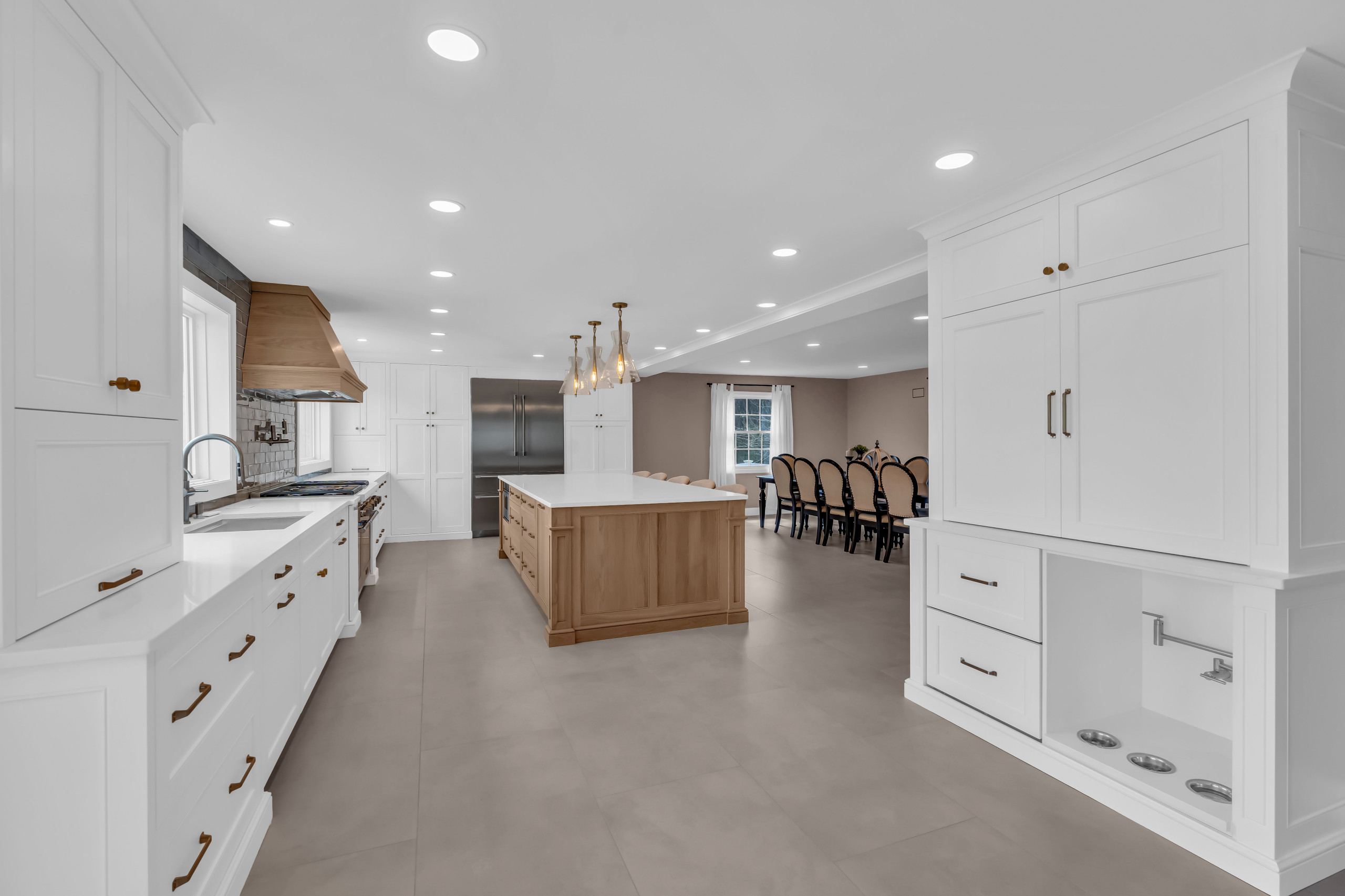 Monroe Kitchen