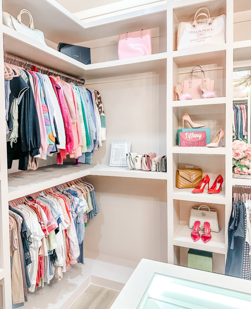 Closet - closet idea in Dallas