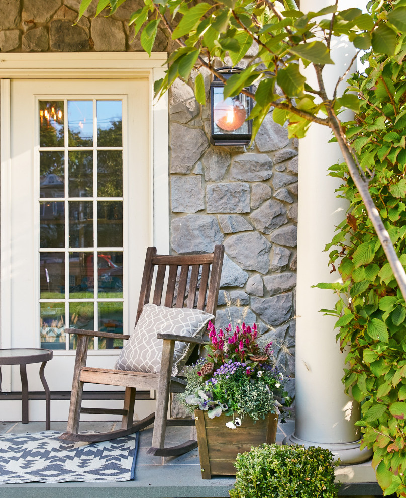 Design ideas for a landscaping in New York for fall.