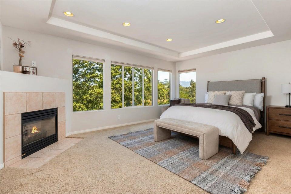 529 High Grove Santa Barbara, CA 93111 | Staging