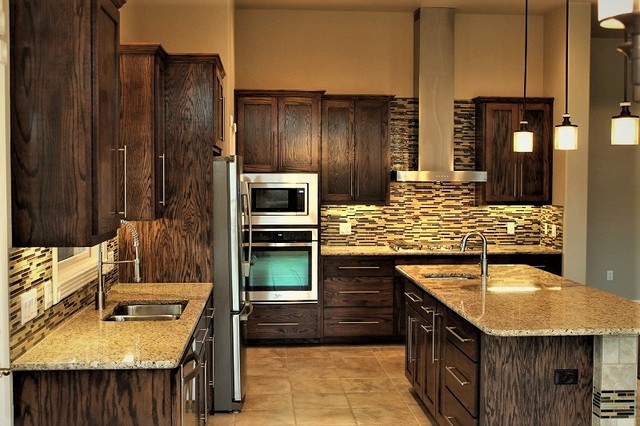 Custom Oak Cabinets Granite Countertops Traditional Kitchen