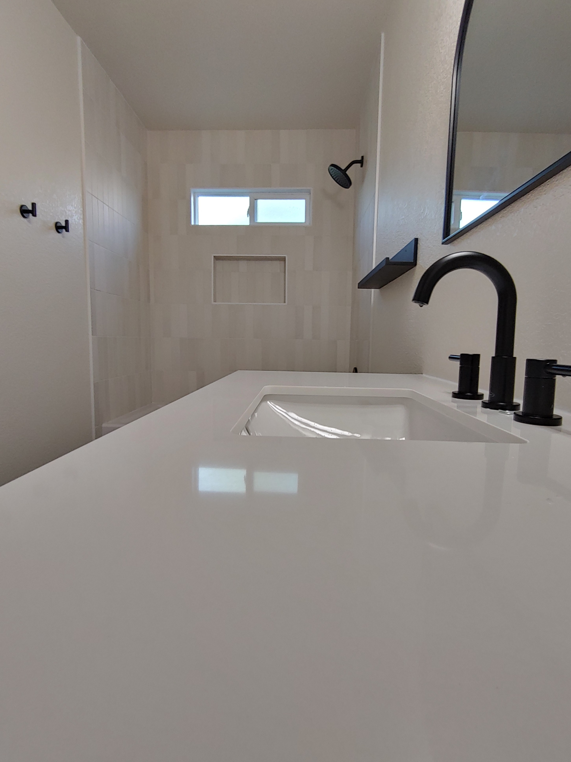 Rodney's Modern Bathroom