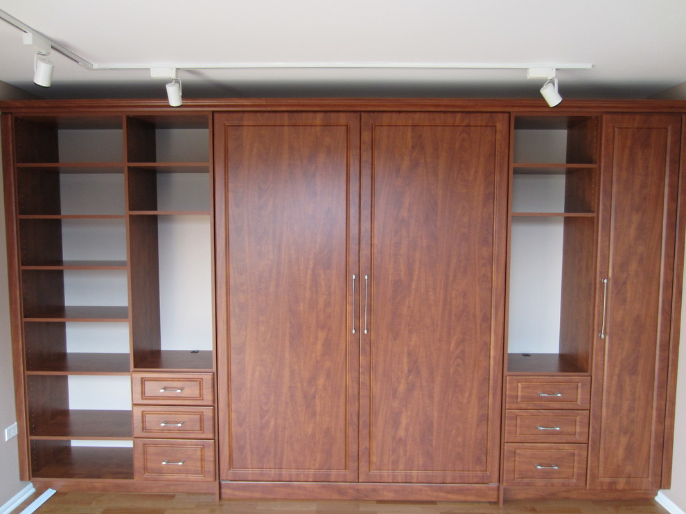 Inspiration for a transitional bedroom remodel in Chicago