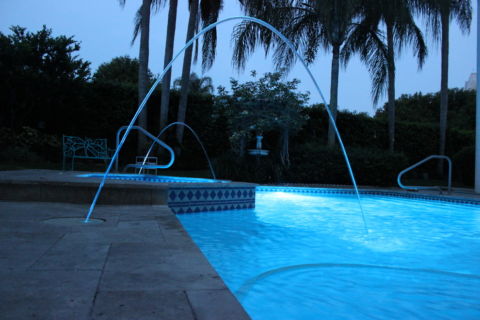Example of a transitional pool design in Miami