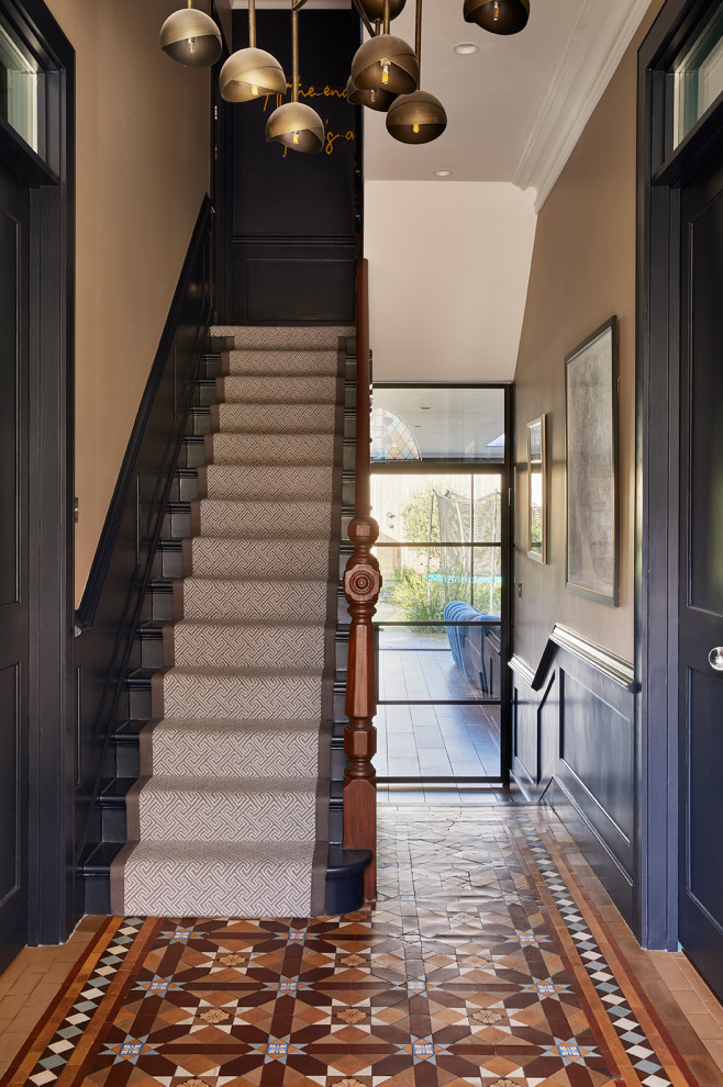 Victorian Style Halls 60+ Edwardian Hallway Stock Photos, Pictures