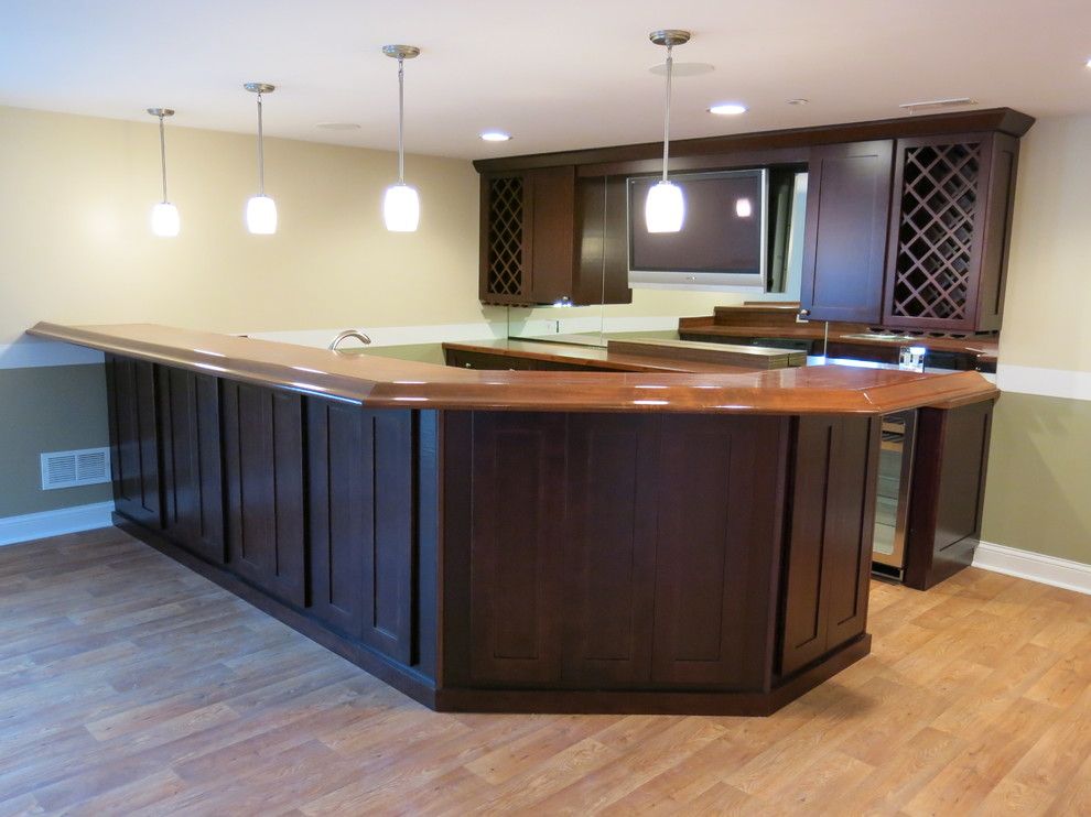 Home design - modern home design idea in Chicago