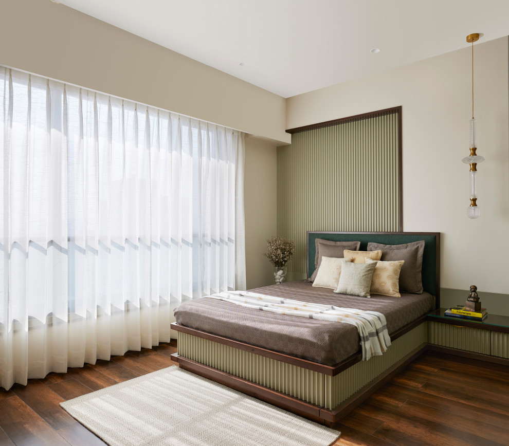 Photo of a contemporary bedroom in Mumbai.