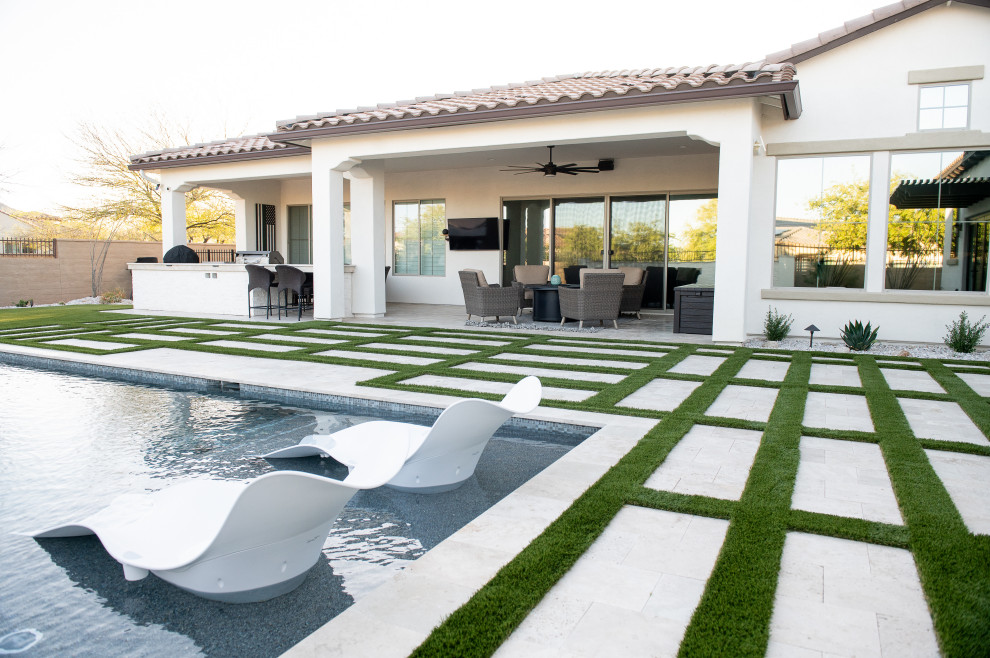 Outdoor kitchen
