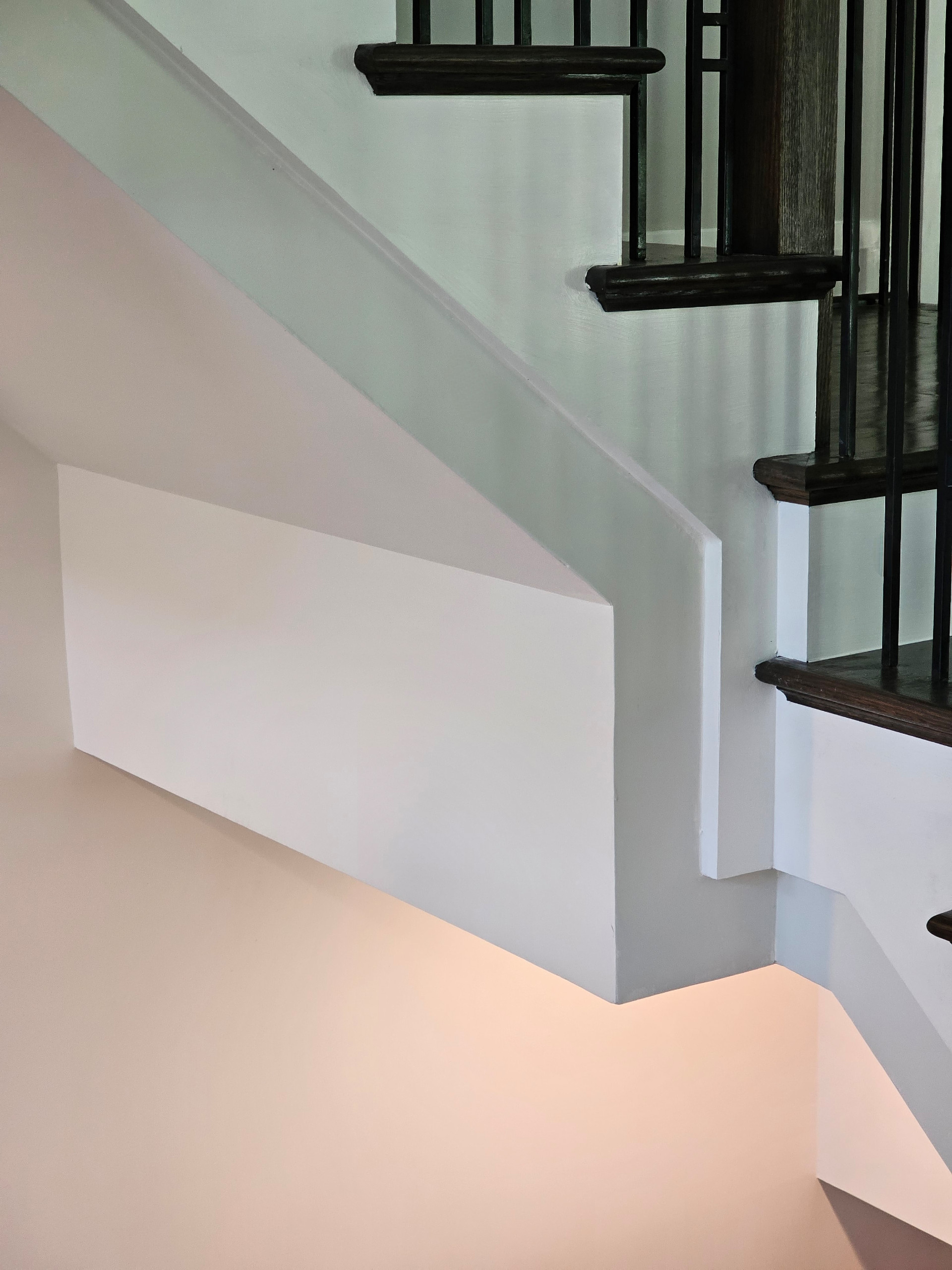 109_Impressive Floating Staircase in Countryside Retreat, Upper Marlboro, MD