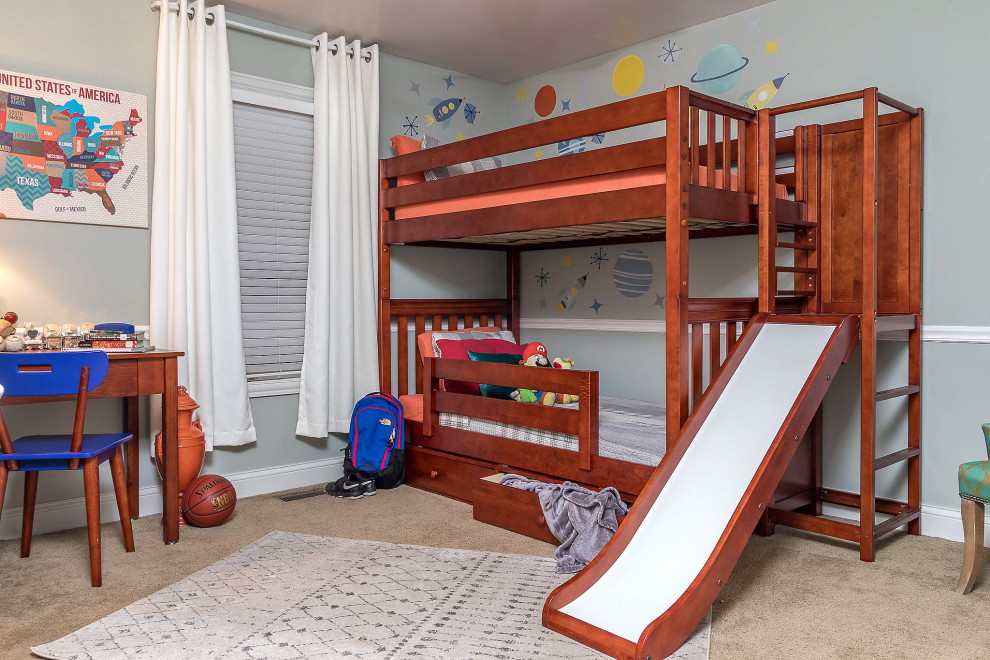 This is an example of a medium sized modern gender neutral children’s room in Other.