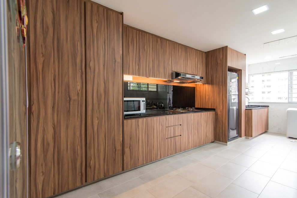 Contemporary kitchen in Singapore.