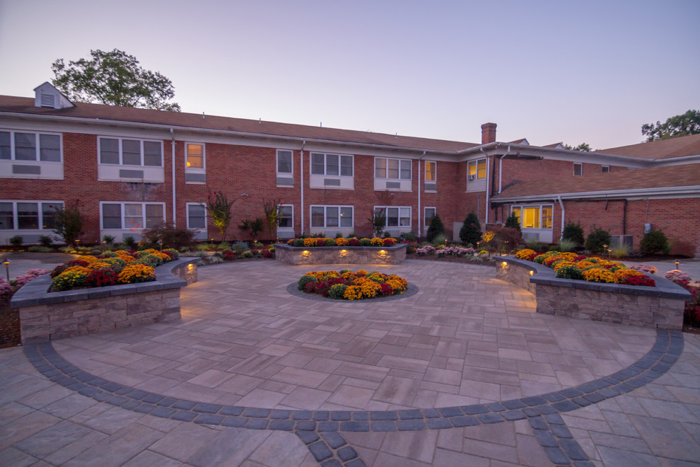 Building a Comfortable Community