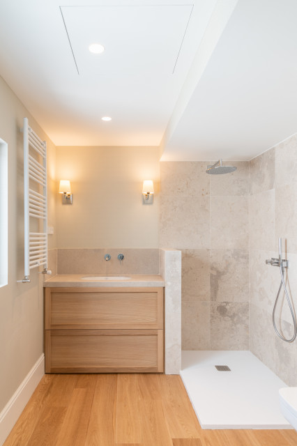 Ba&ntilde;o. klassisch-modern-badezimmer