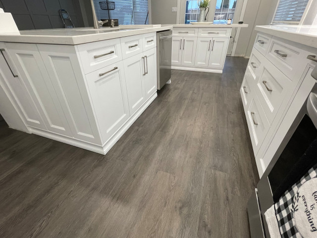 M&D - Open Concept Kitchen contemporaneo-cucina