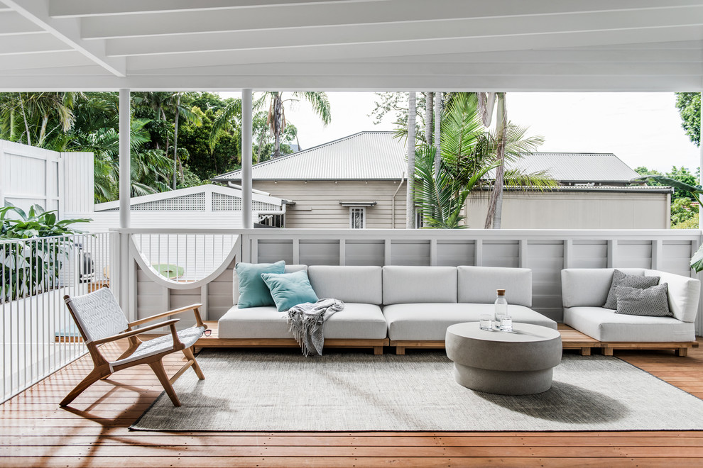 This is an example of a beach style home design in Brisbane.