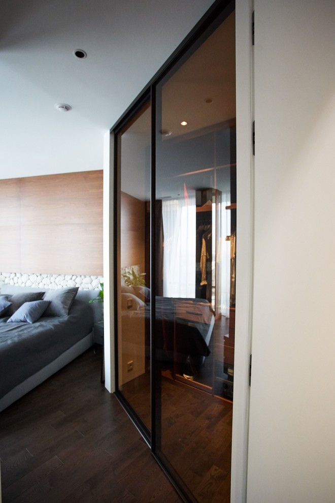 Раздвижные двери S1200 raumplus темная бронза для гардеробной