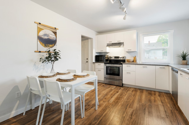 COMPACT COMFORT scandinavian-kitchen