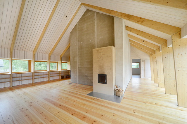 Haus Crussow contemporary-living-room