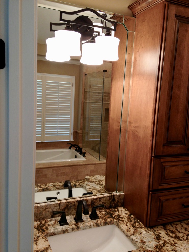 Suwanee Master bath room