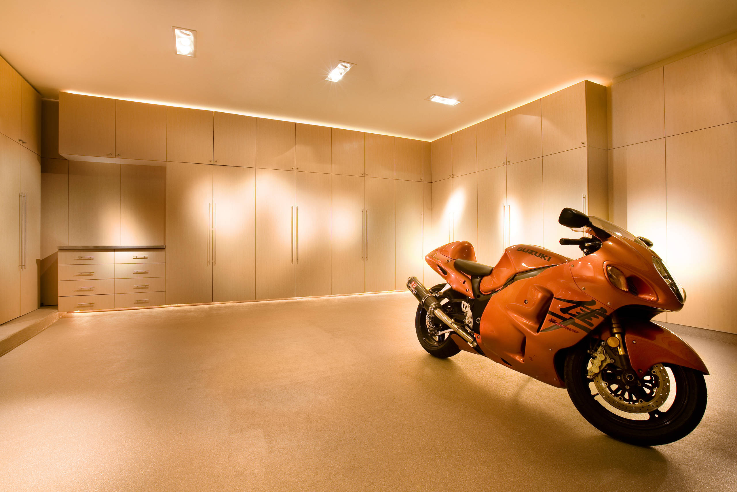 Garage Interior - Photos \u0026 Ideas | Houzz, image size:2560x1708