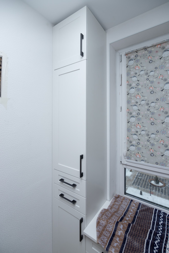 Меблировка подростковой комнаты в нейтральных цветах