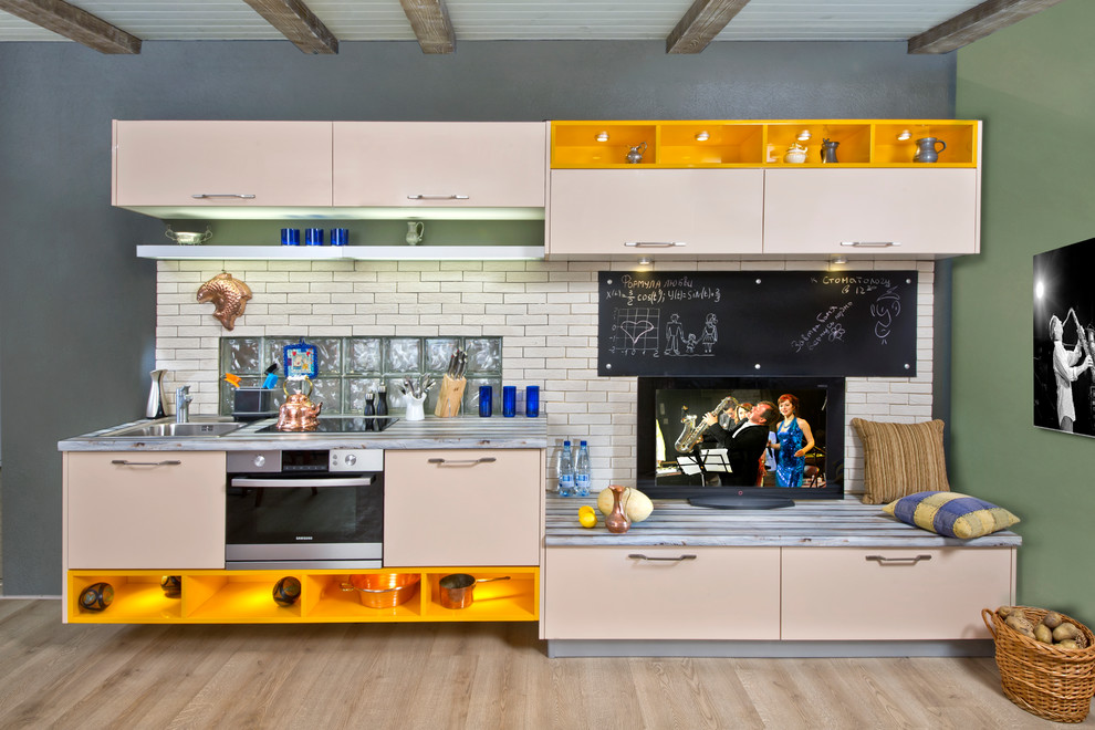 кухня Фристай