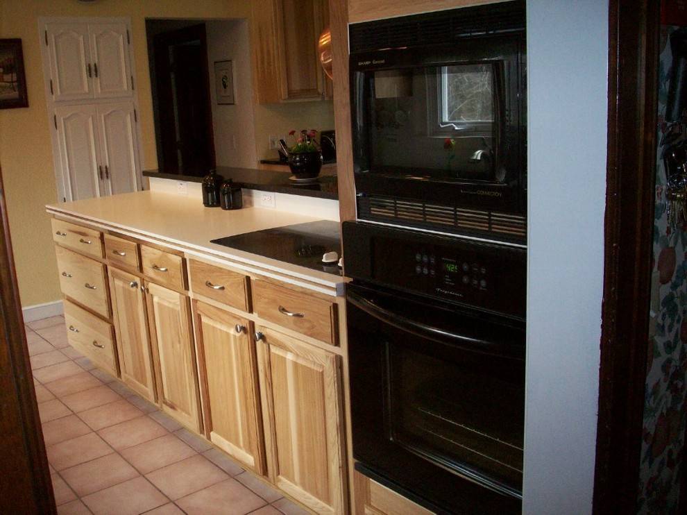 Mountain style kitchen photo in Boston