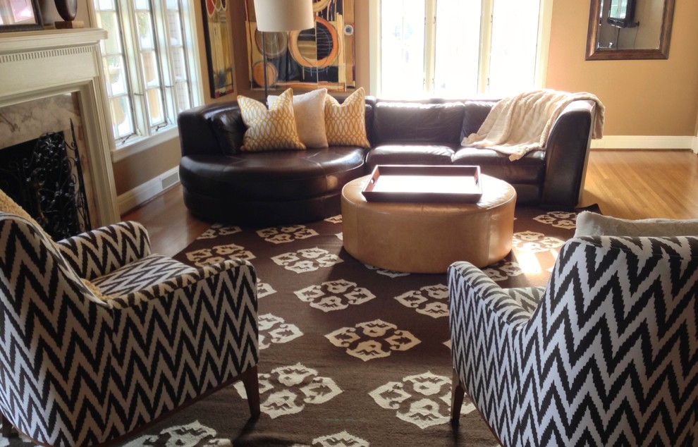 Inspiration for a transitional living room remodel in Omaha