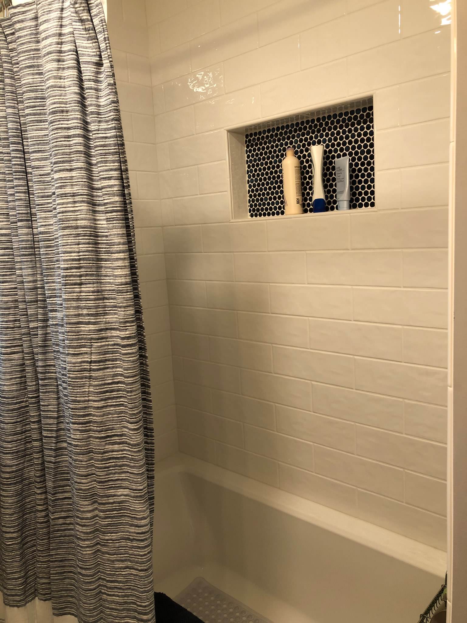 Cheryl's Hall Bath