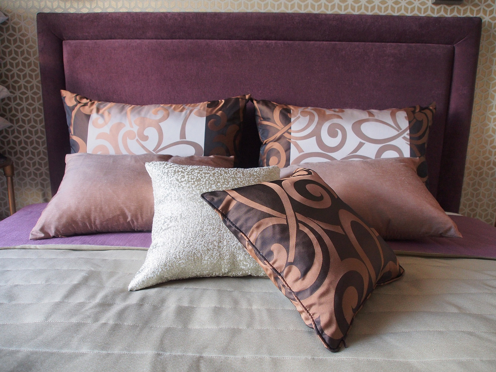 Текстиль для однушки на бульваре Карбышева