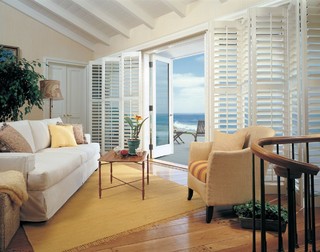 What to Know About Window Blinds and Shutters (32 photos)