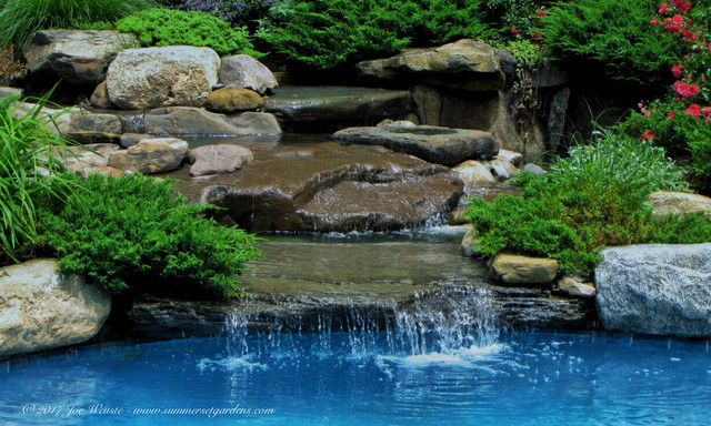 Hohokus Swimming Pool Waterfall klassisch-pools