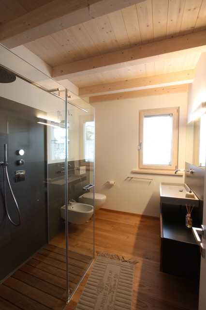 ground floor bathroom contemporary-bathroom