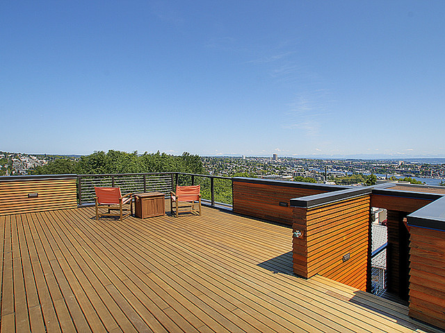 Modern Rooftop