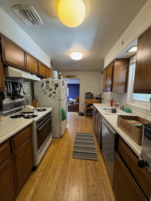 1950's Garden of the Gods Bungalow Remodel