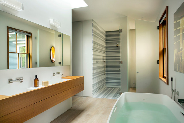 Chestnut Place contemporary-badrum