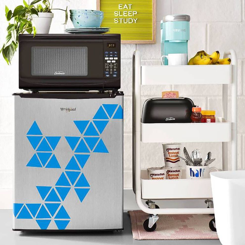 Inspiration for a modern kitchen remodel in Minneapolis