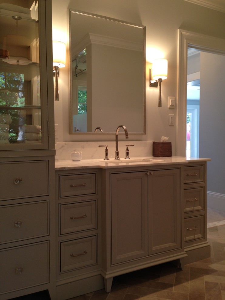 Transitional home design photo in Baltimore