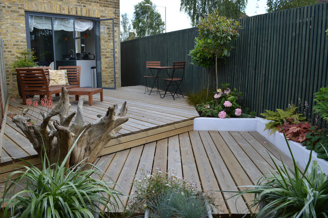 Inside Outside contemporary-deck