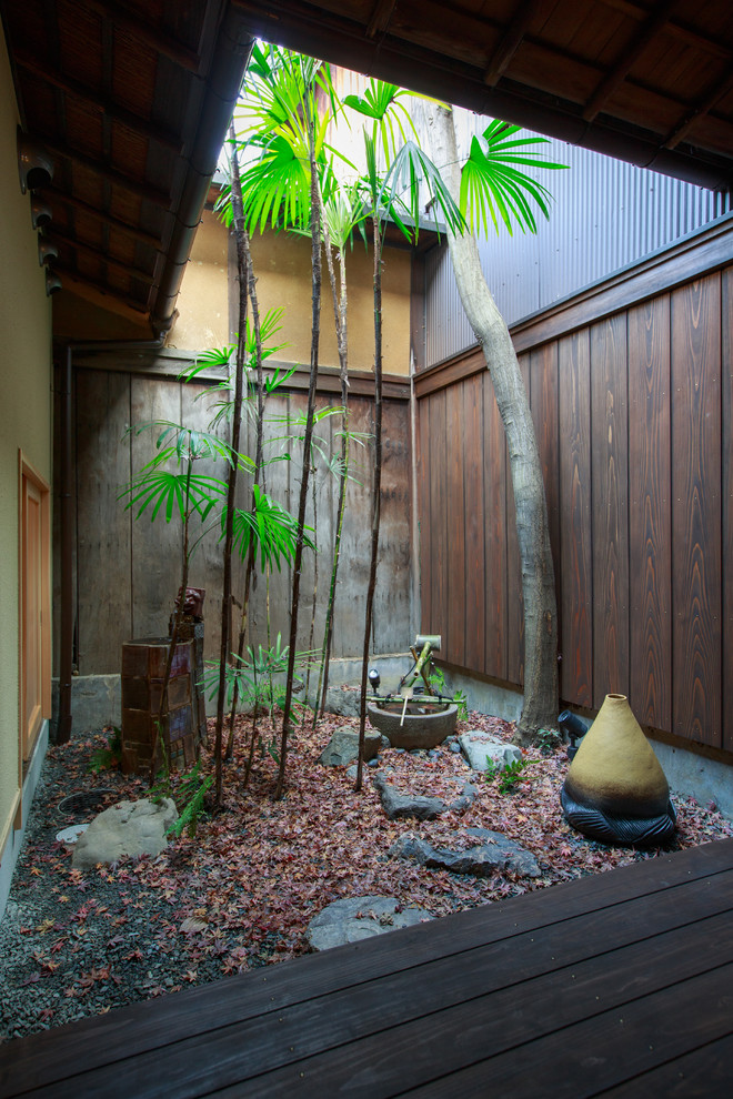 Photo of an asian patio in Kyoto.