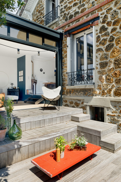 VILLA 52 contemporary-deck