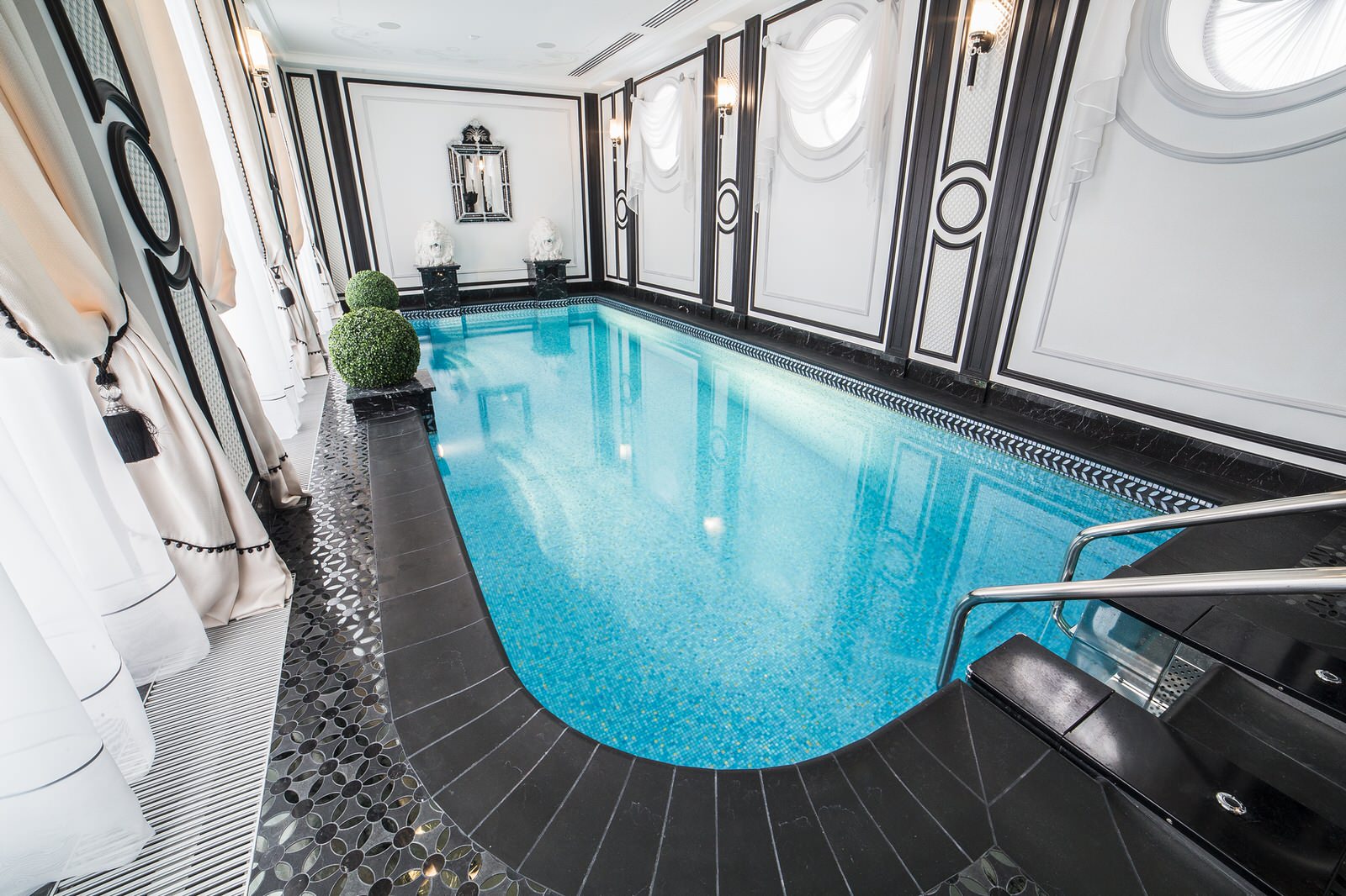 Лазурный ампир