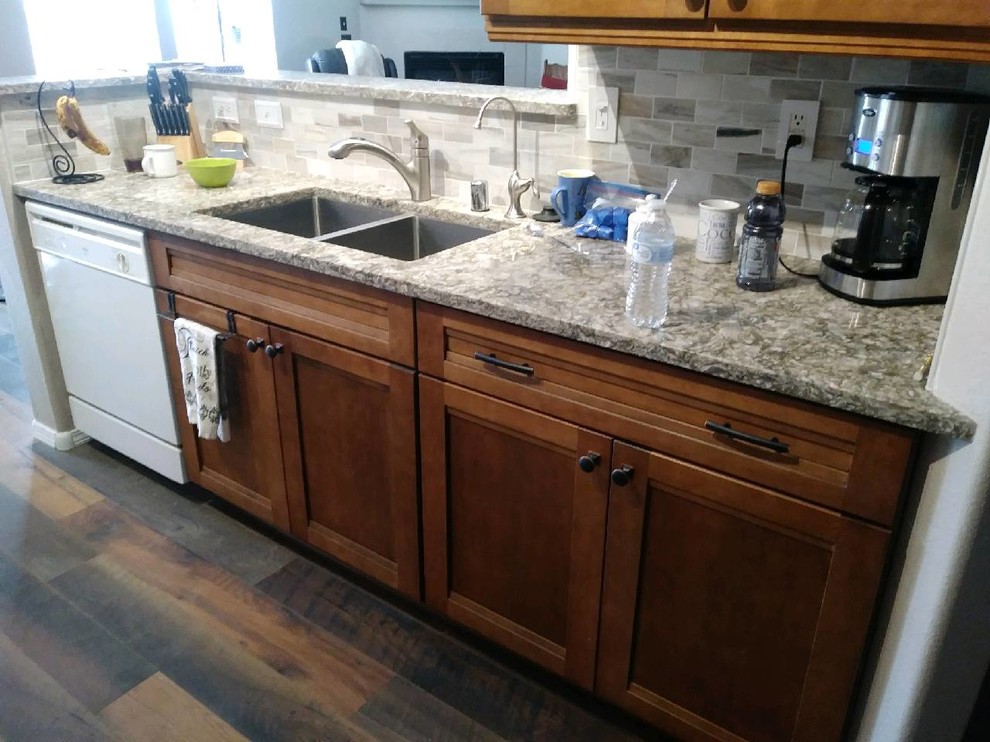 Example of a transitional kitchen design in Albuquerque