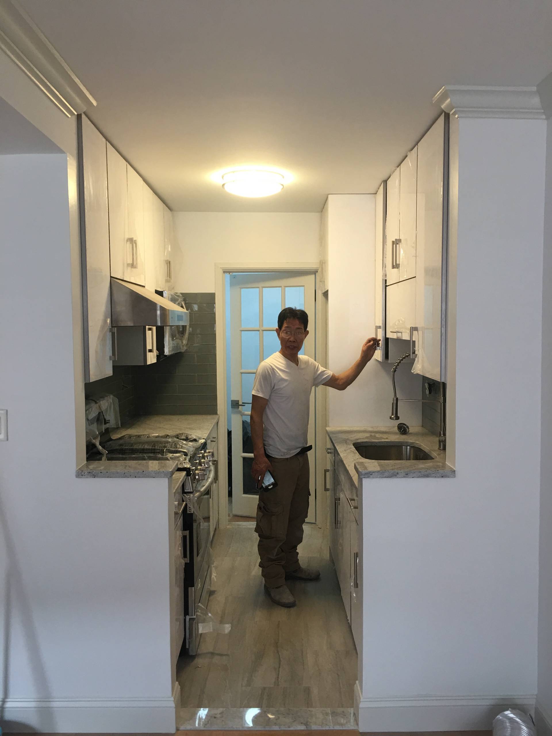 43-40 Kissena Blvd APT.XX Flushing NY 11354